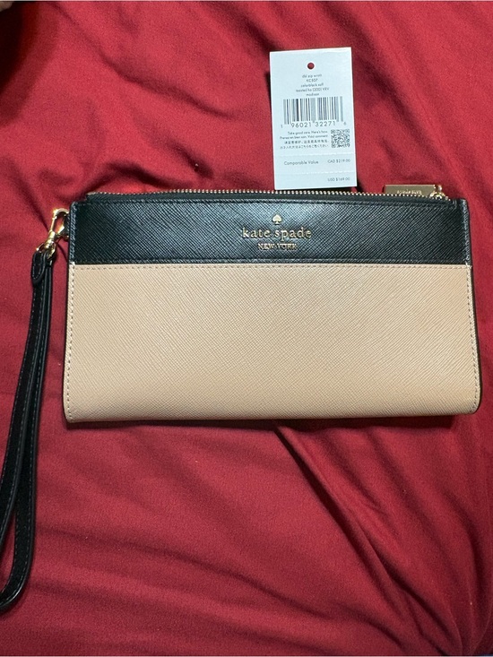 kate spade Handbags - New kate spade Two-Tone Black and Beige Saffiano Wristlet